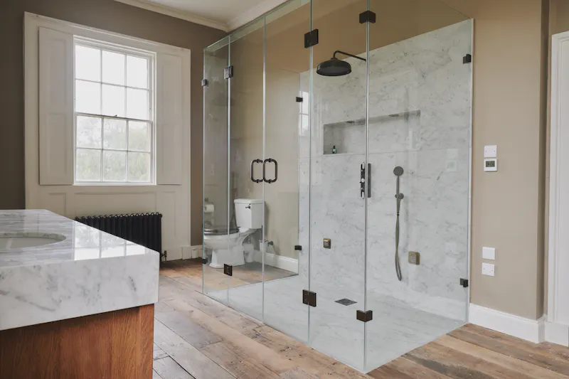Shower at Idyllic Georgian Chippenham Manor, A1626 (photo 31)
