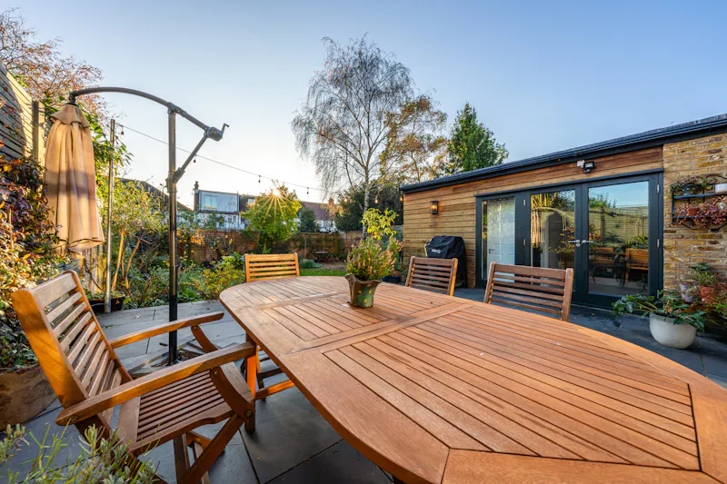 1930's Kensal Rise Home, D2770 (photo 22)