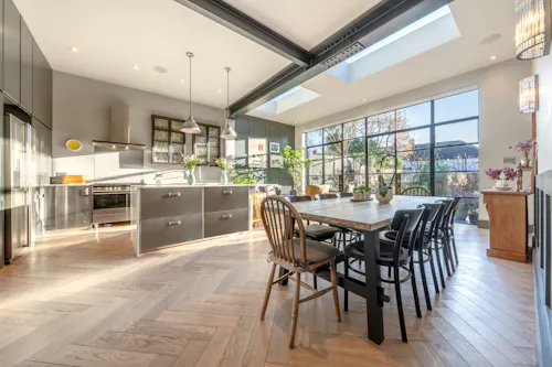 1930's Kensal Rise Home, D2770