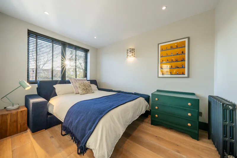 Bedroom at 1930's Kensal Rise Home, D2770 (photo 13)
