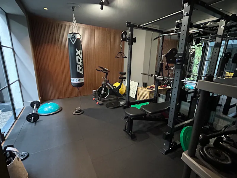 Gym at Contemporary Muswell Hill Home, D2771 (photo 11)