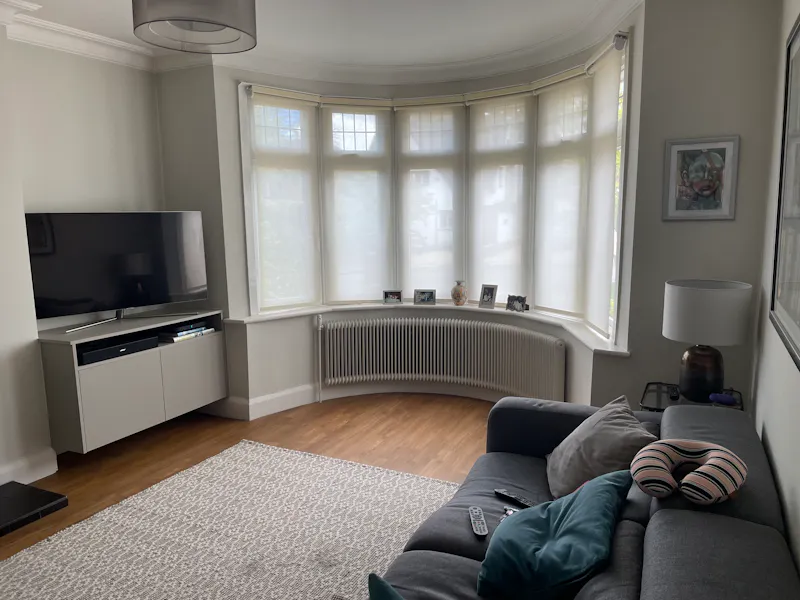 Living Room at Classic family home in Barnet, D2780 (photo 7)