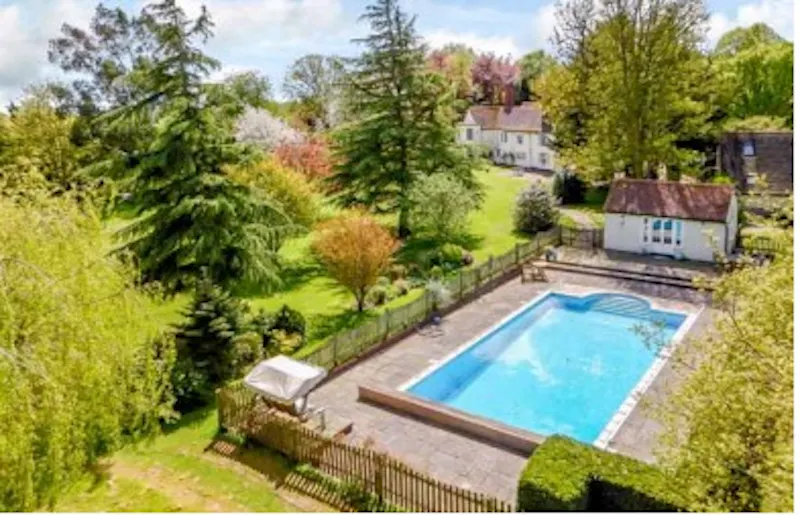 Swimming pool - outdoor at Barnston Grade 2 Rectory, A1627 (photo 44)