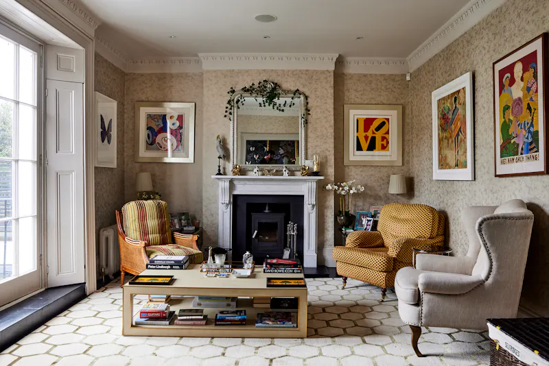 Living Room at Large Bayswater townhouse, A1633 (photo 5)