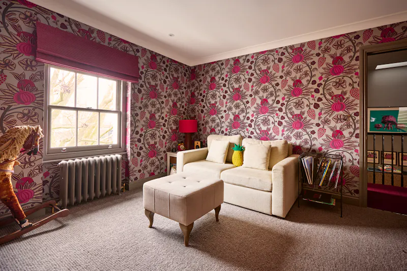 Wallpaper at Large Bayswater townhouse, A1633 (photo 36)
