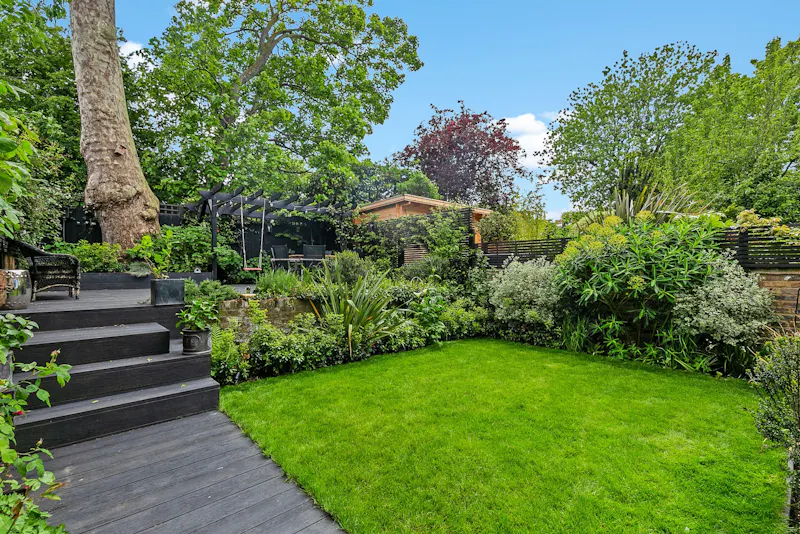 Large Bayswater townhouse, A1633 (photo 51)
