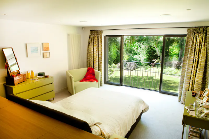 Bedroom at Airy Modern Highgate Home, D2546 (photo 19)