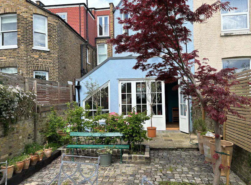 Terrace/Patio at Vibrant Kensal home, B2039 (photo 21)