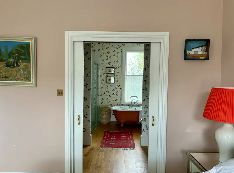 Vibrant Kensal home, B2039 (photo 12)