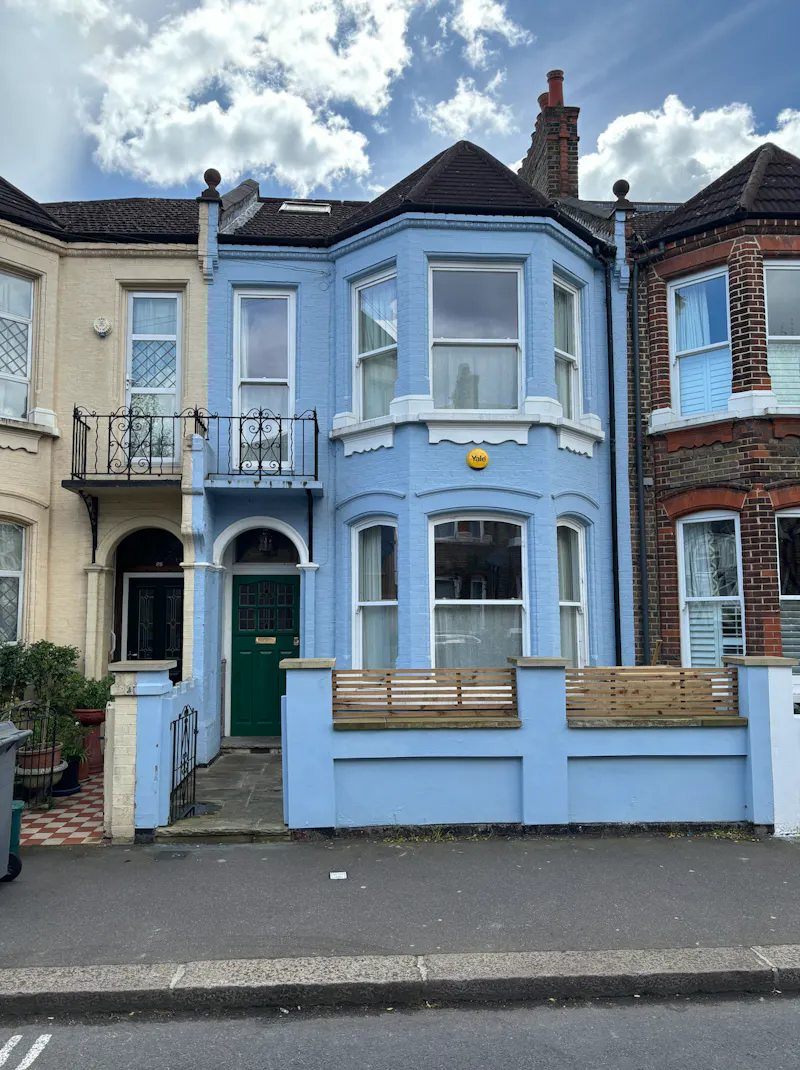 Vibrant Kensal home, B2039 (photo 23)