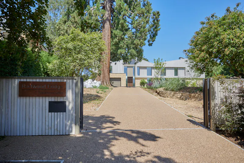 Driveway at Scandi modern Marlow house, K501 (photo 3)