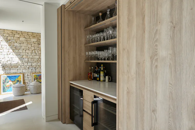 Bar at Scandi modern Marlow house, K501 (photo 14)