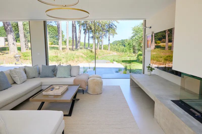 French doors at Scandi modern Marlow house, K501 (photo 10)