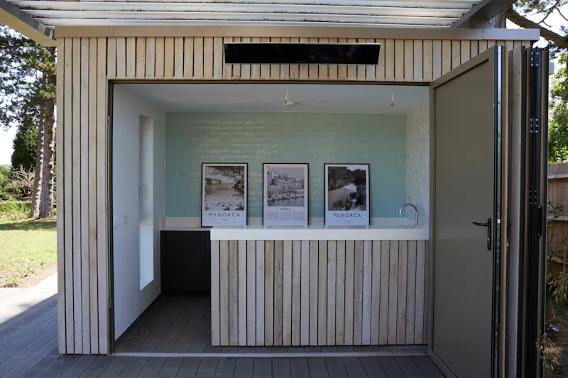 Stable / Outbuildings at Scandi modern Marlow house, K501 (photo 40)