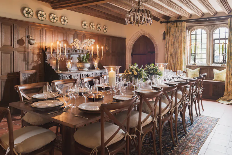 Dining room at Gothic Castle in Maidstone, G319 (photo 11)
