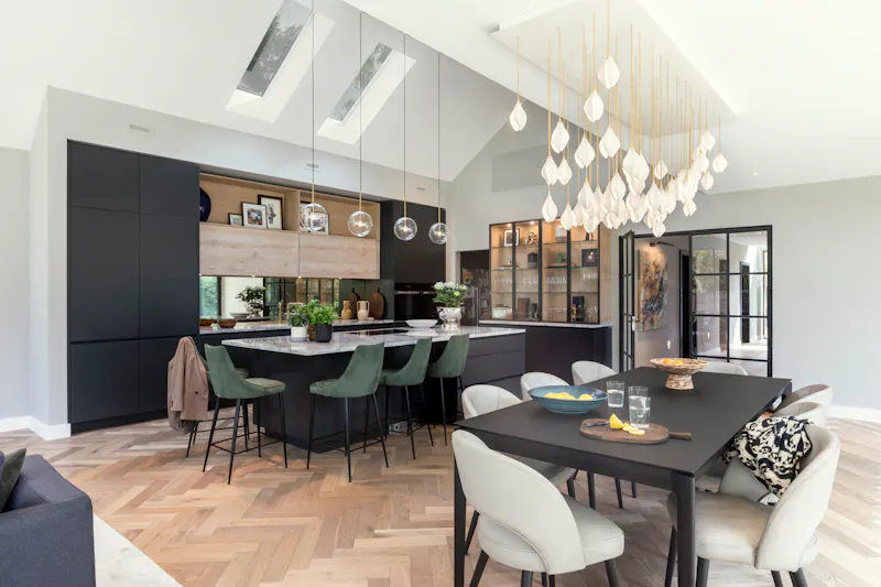 Luxury Esher modern home, K500 (photo 11)
