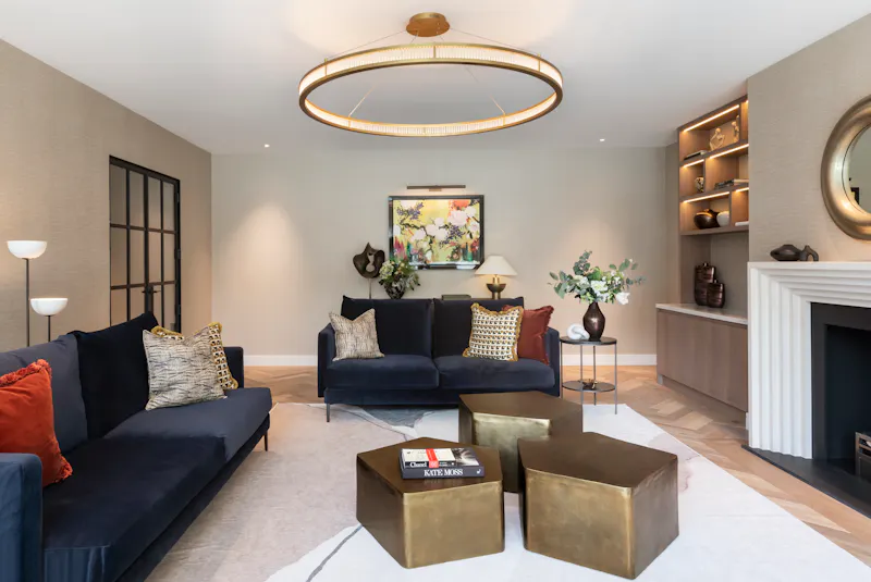 Living Room at Luxury Esher modern home, K500 (photo 6)