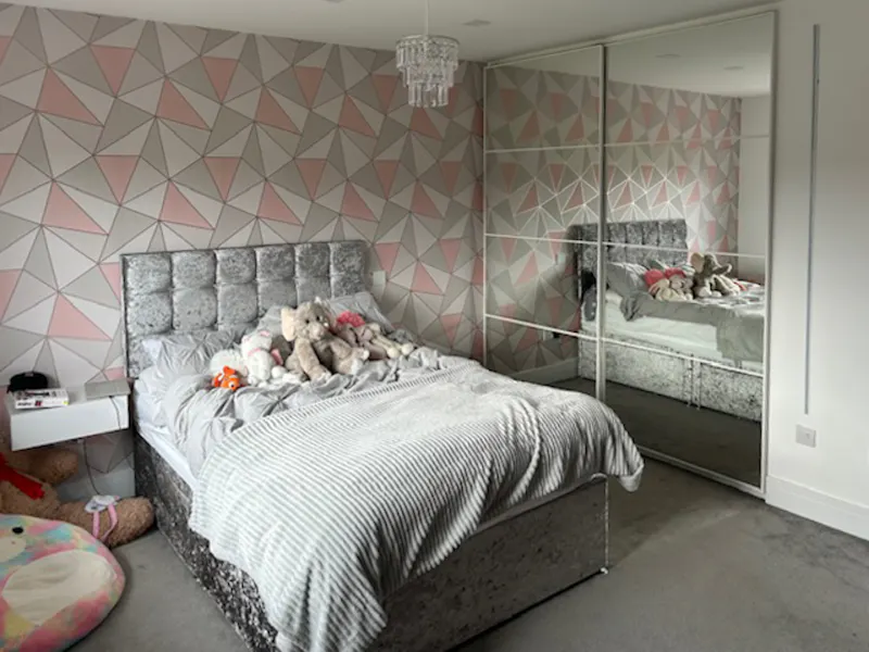 Modern Family Home in Bushey, D2774 (photo 13)
