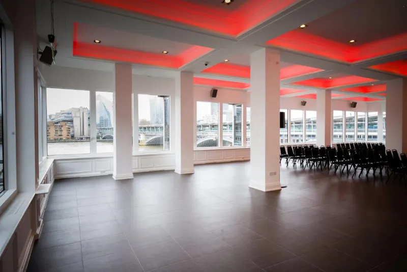 Views - city at Blackfriars conference centre, R766 (photo 23)