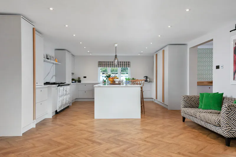 Aga at On-trend Modern Country House, D2775 (photo 19)