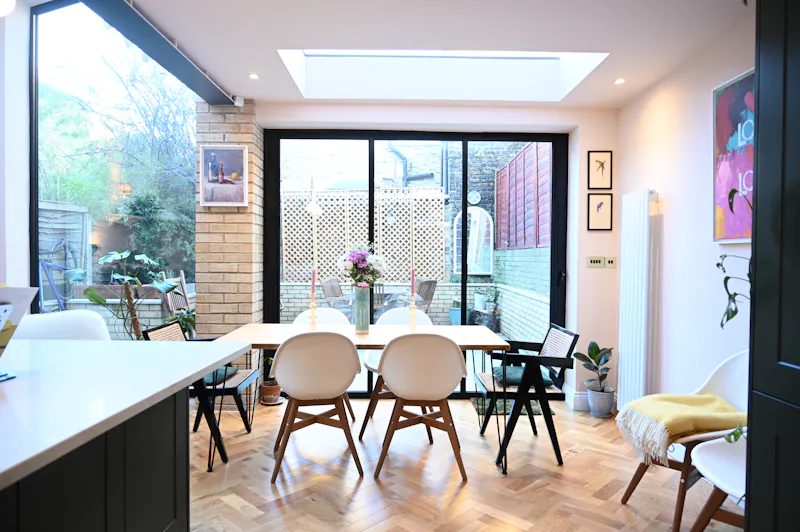 Dining room at Contemporary Peckham Townhouse, B2060 (photo 9)