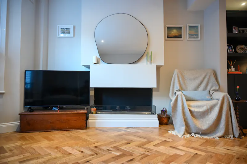 Fireplace at Contemporary Peckham Townhouse, B2060 (photo 4)