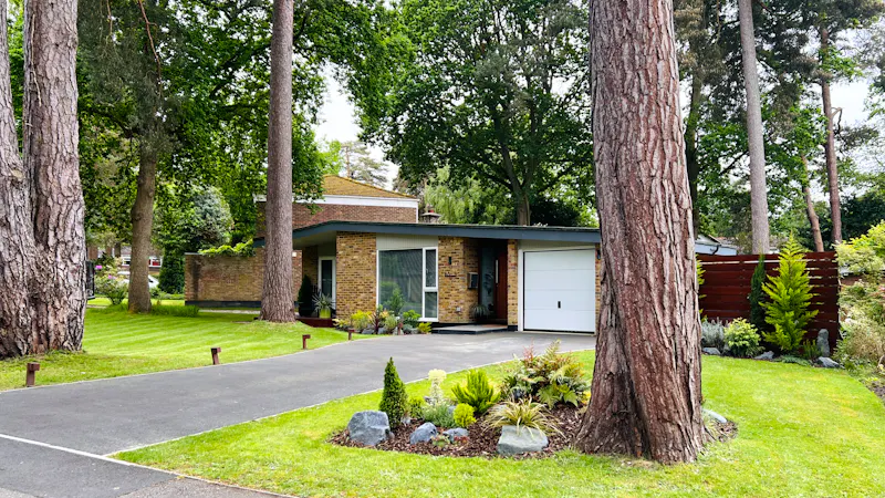 American bungalow Crowthorne, D2505 (photo 44)