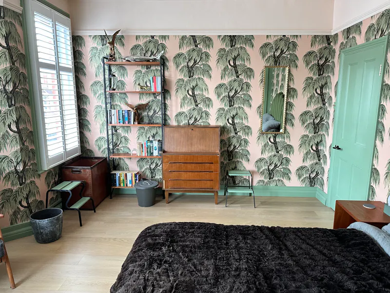 Colourful Harringay house, B2041 (photo 30)