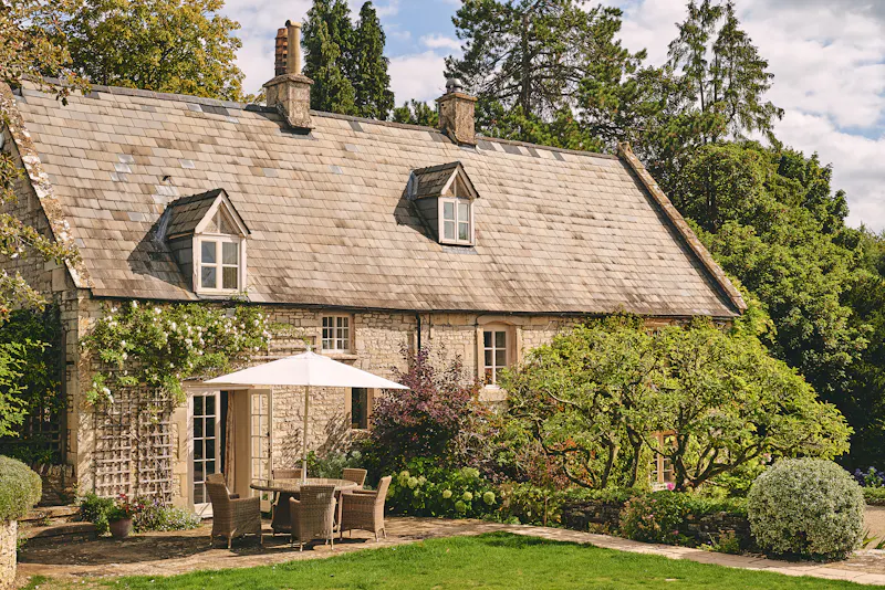 Terrace/Patio at Picturesque Cotswold Grange, C943 (photo 35)