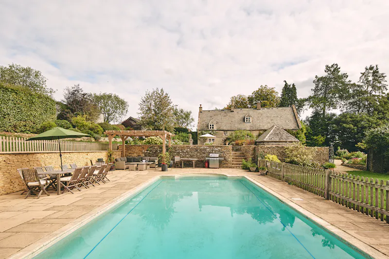 Swimming pool - outdoor at Picturesque Cotswold Grange, C943 (photo 39)