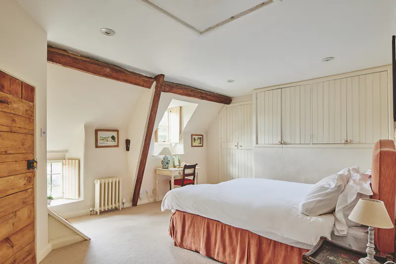 Bedroom at Picturesque Cotswold Grange, C943 (photo 22)