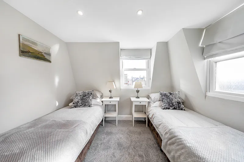 Bedroom at Stylish Putney home , B2042 (photo 19)