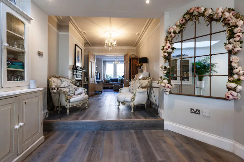 Entrance hall at Stylish Putney home , B2042 (photo 4)