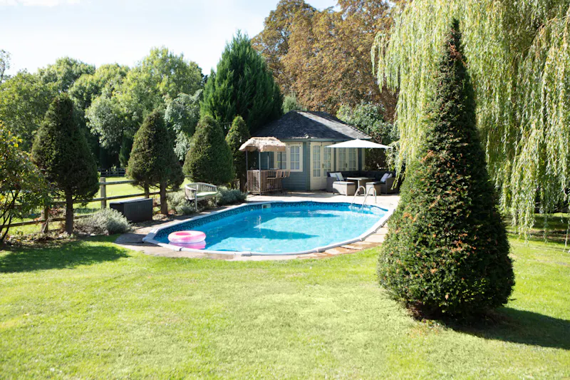 Swimming pool - outdoor at Country home in Turvey, L765 (photo 21)
