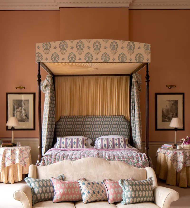 Bedroom at Classic Georgian country house, A1209 (photo 21)