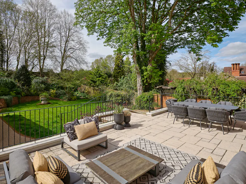 Terrace/Patio at Luxurious Georgian home in Ware, A1631 (photo 27)