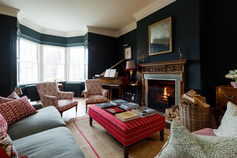 Drawing room at Grade II-listed Sussex Manor, A1630 (photo 3)