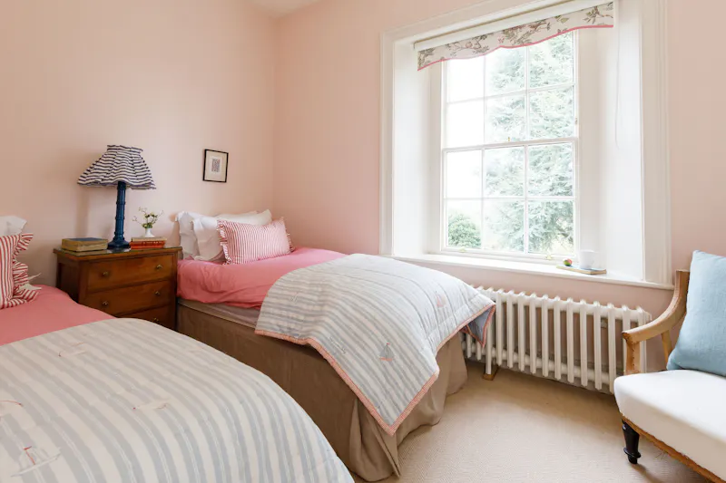 Bedroom at Grade II-listed Sussex Manor, A1630 (photo 52)