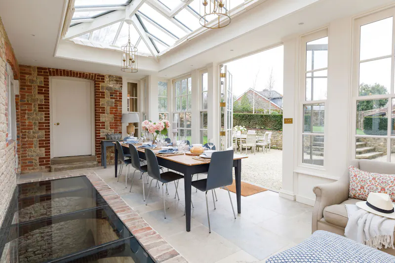 Conservatory at Grade II-listed Sussex Manor, A1630 (photo 19)