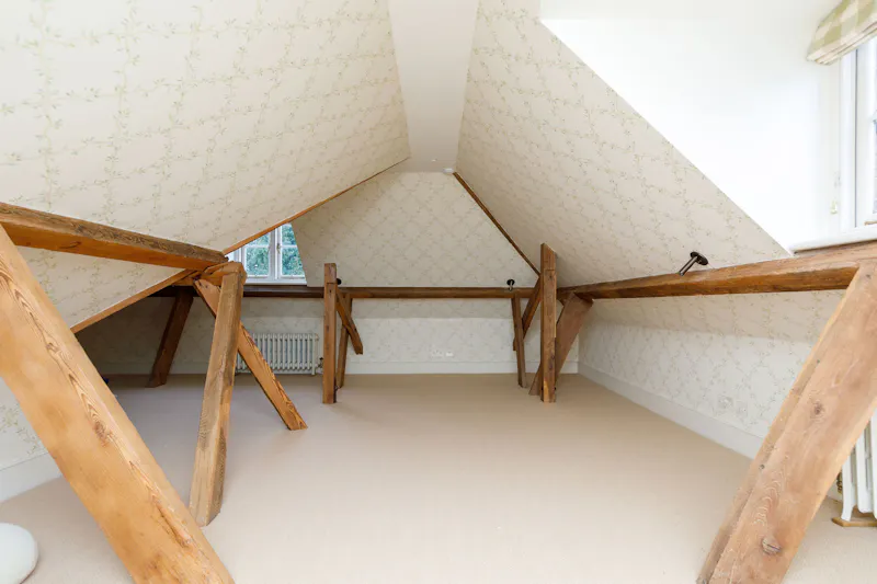 Attic at Grade II-listed Sussex Manor, A1630 (photo 58)