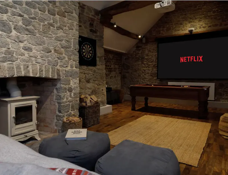 Home cinema at Grade II-listed Sussex Manor, A1630 (photo 25)