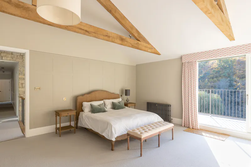 Bedroom at Hurst Vale, D2776 (photo 16)