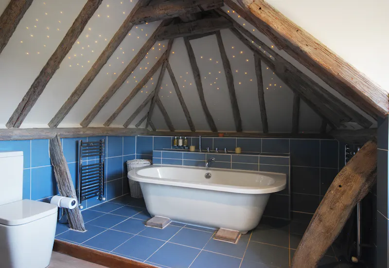 Bath - rolltop at Modernised Tudor Petworth Manor, M362 (photo 20)