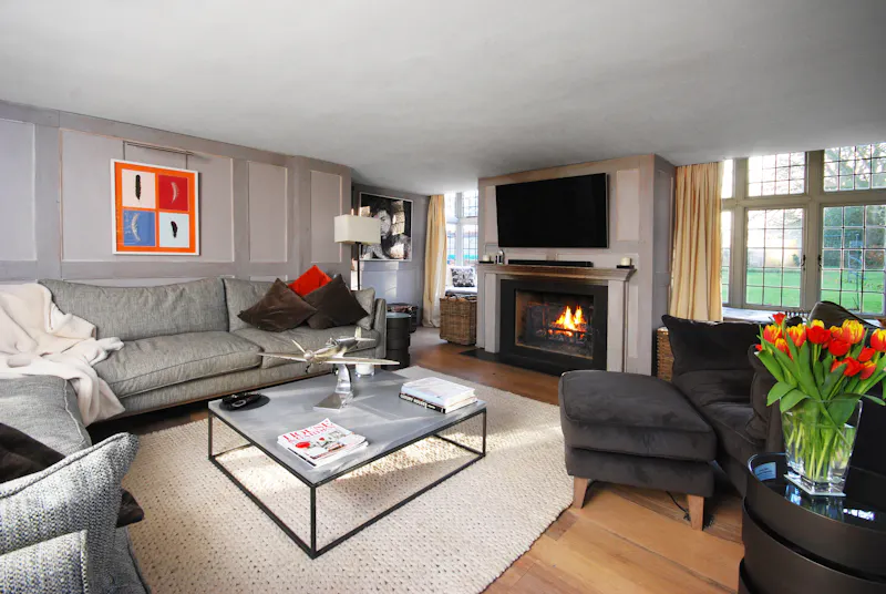 Fireplace at Modernised Tudor Petworth Manor, M362 (photo 5)