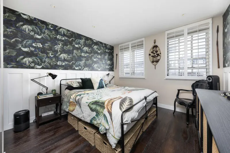 Bedroom at Topical Southwark Penthouse, F1249 (photo 10)
