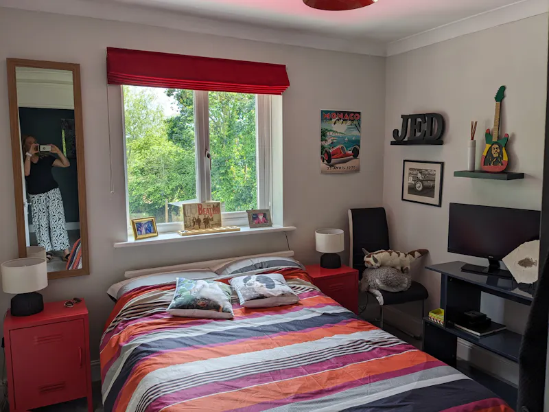 Bedroom at Classic Mock-Tudor House Esher, D2782 (photo 17)