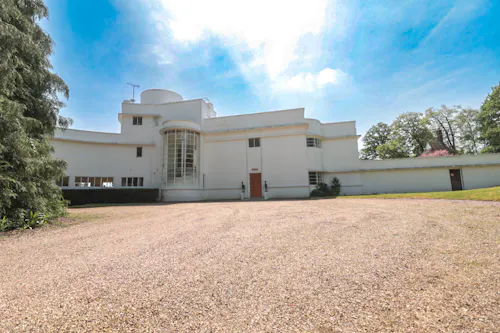Grade II modernist Art Deco, D2777