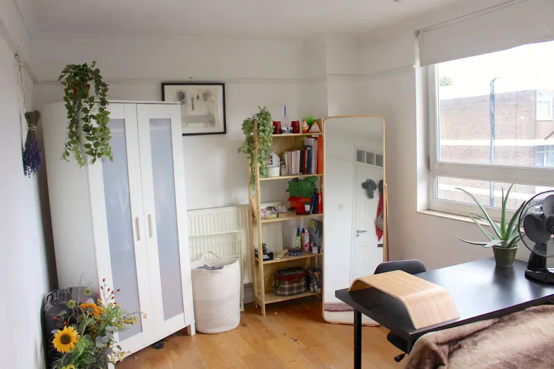 Office at Shoreditch council flat, F1247 (photo 12)