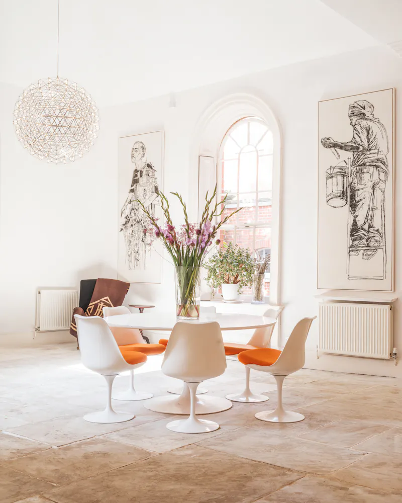 Dining room at Bracknell Georgian mansion, A1539 (photo 5)