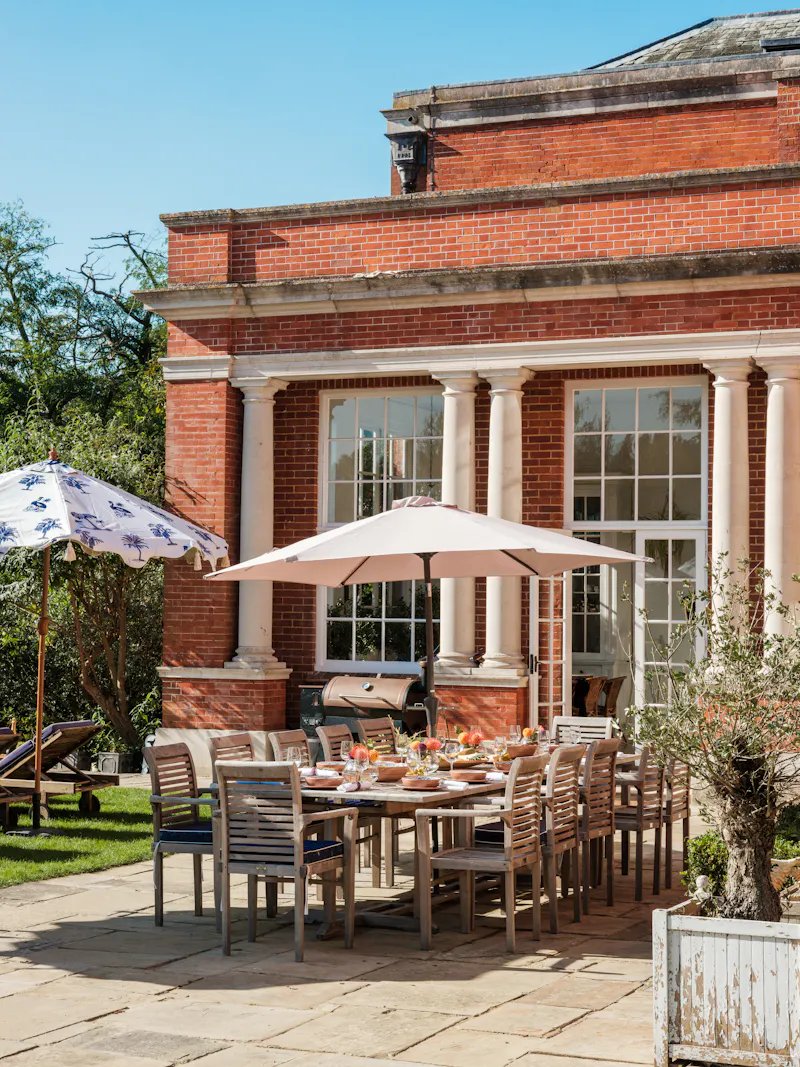 Terrace/Patio at Bracknell Georgian mansion, A1539 (photo 69)
